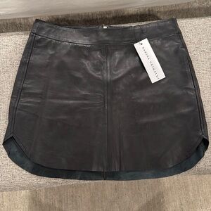 NWT Karina Grimaldi Black Leather Mini Skirt‎